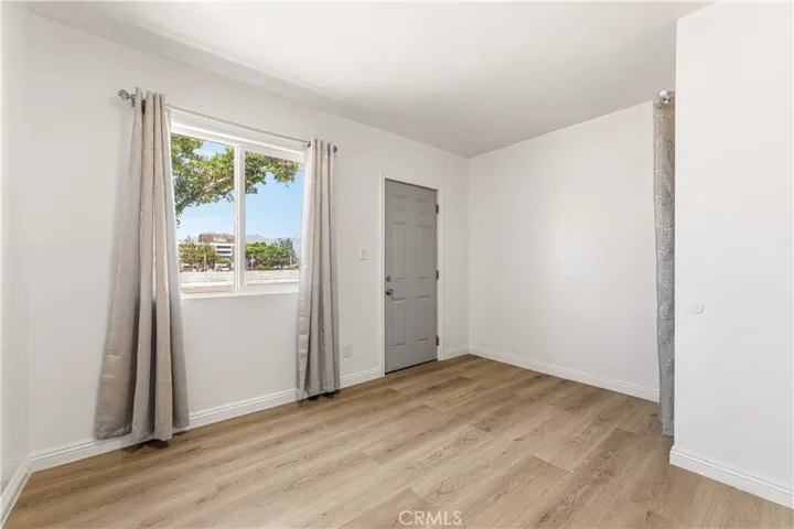 Room 4
