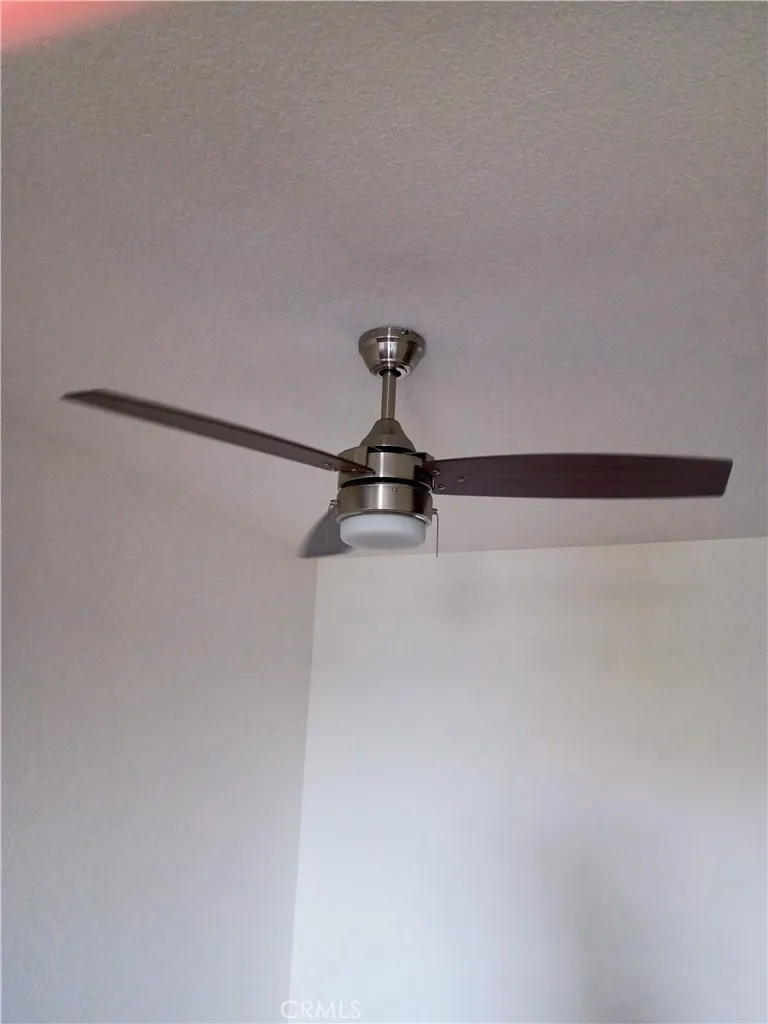 Ceiling fan & light dining room Ceiling fan & light dining room