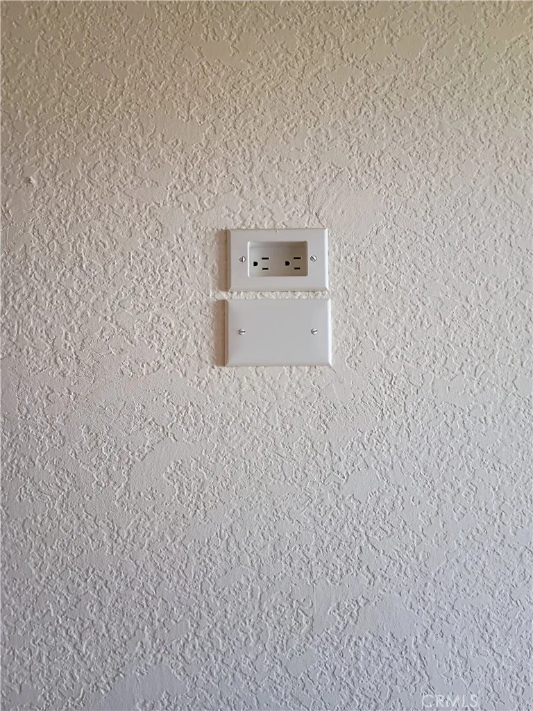 Wall plug for TV Wall plug for TV