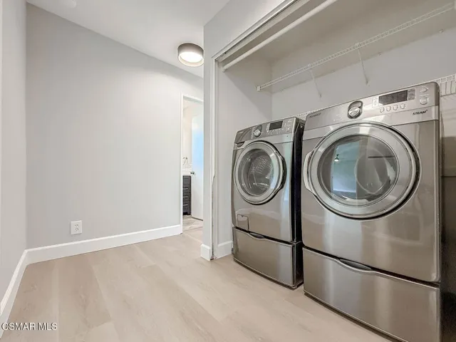 fStairs and Laundry3