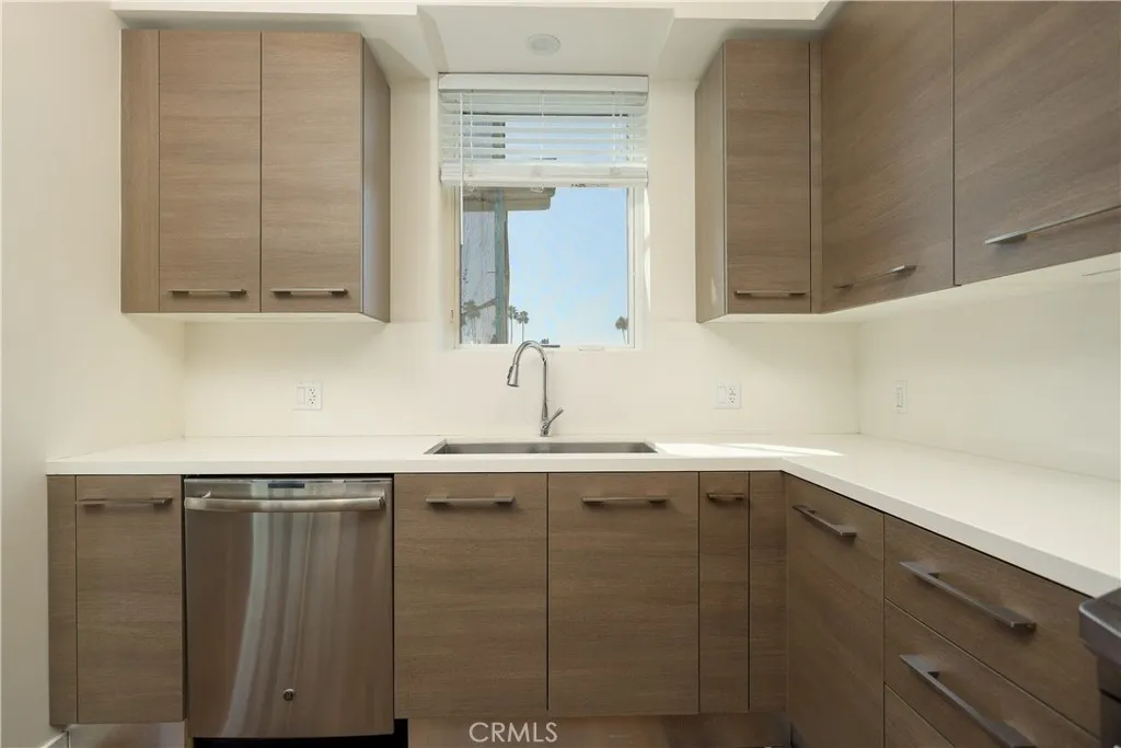 Fully Equipped Kitchen Fully Equipped Kitchen