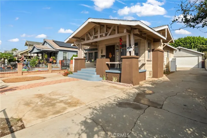 Side profile with driveway