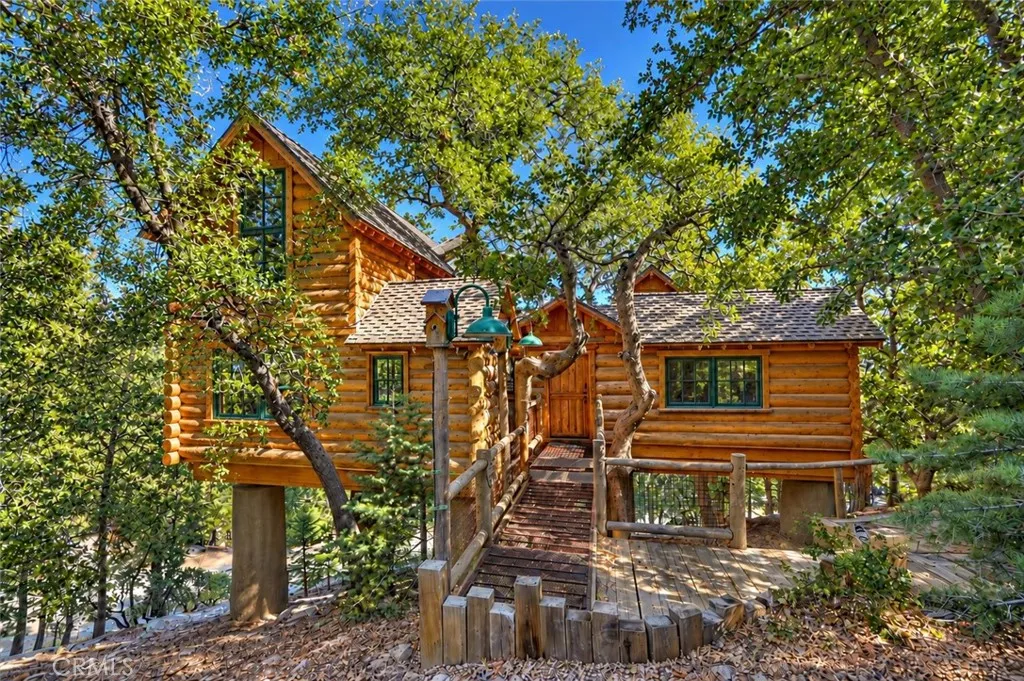 Tree House
