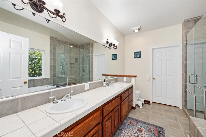 Primary bath