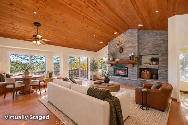 Living room virtually staged