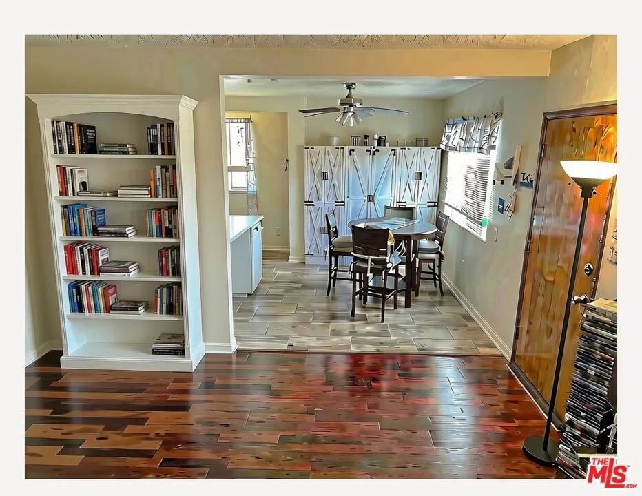 Back Apartment with AI