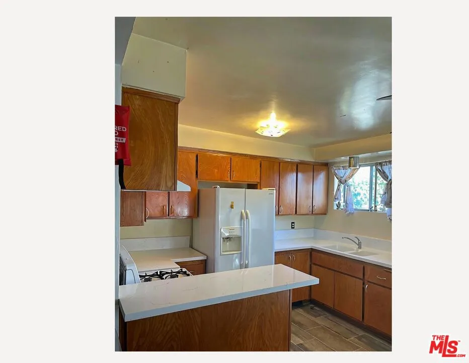 Back Apartment with AI