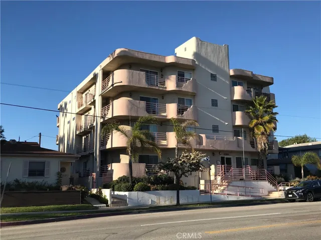10951 National Boulevard, Los Angeles, California 90064