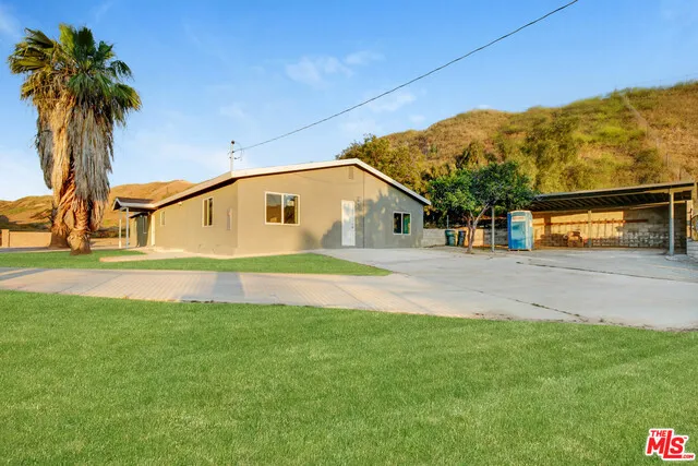 23833 Whittier Street, Colton, California 92324