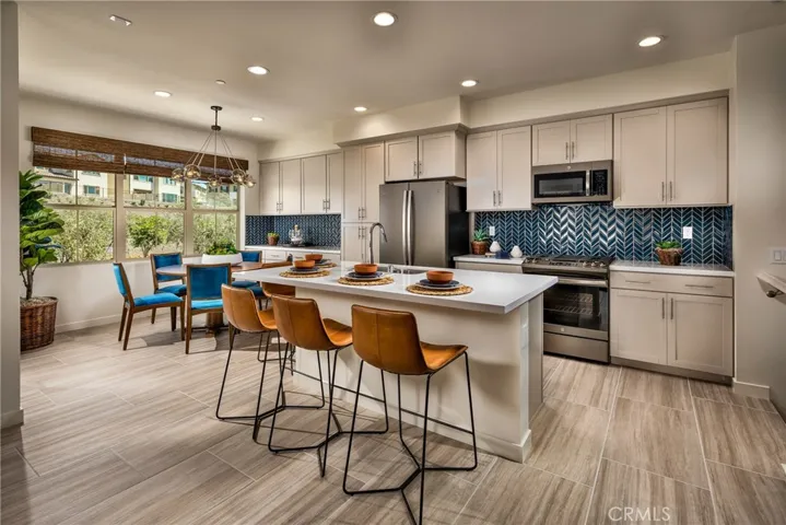 308 Limestone, Lake Forest, California 92610