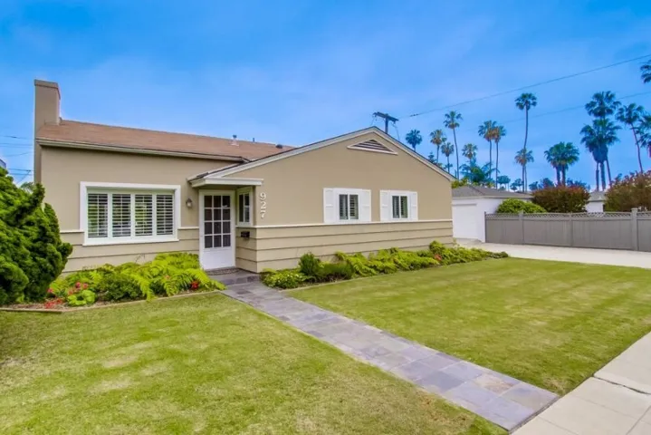 927 Oliver Ave, San Diego, California 92109