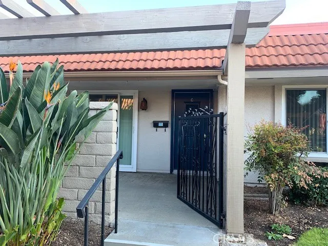 3057 S Via Serena, Laguna Woods, California 92637