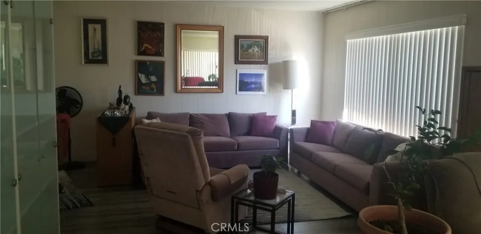 8811 Canoga Avenue 305, Canoga Park, California 91304