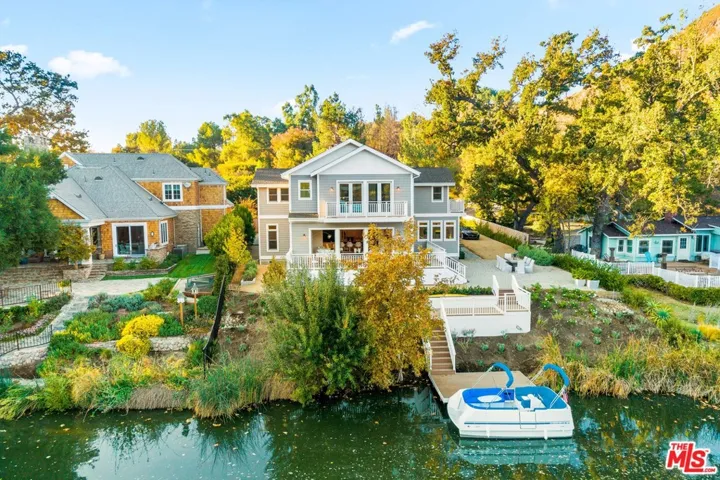 2222 Triunfo Place, Agoura Hills, California 91301
