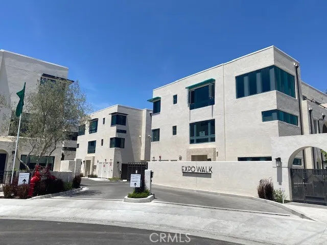 2911 W Exposition Place 2, Los Angeles, California 90018
