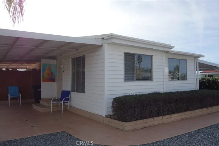 670 Santa Clara Circle, Hemet, California 92543
