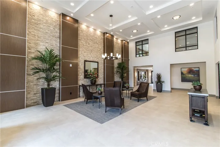 5015 Balboa Boulevard 104, Encino, California 91316