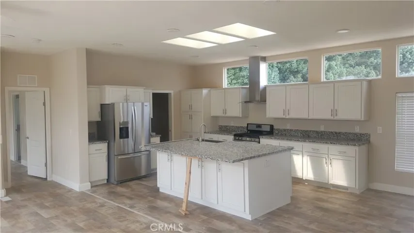 8 Dorchestor -, Northridge, California 91324
