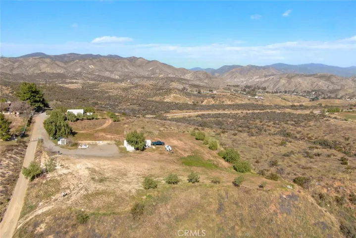 29951 Bouquet Canyon Road, Saugus, California 91390