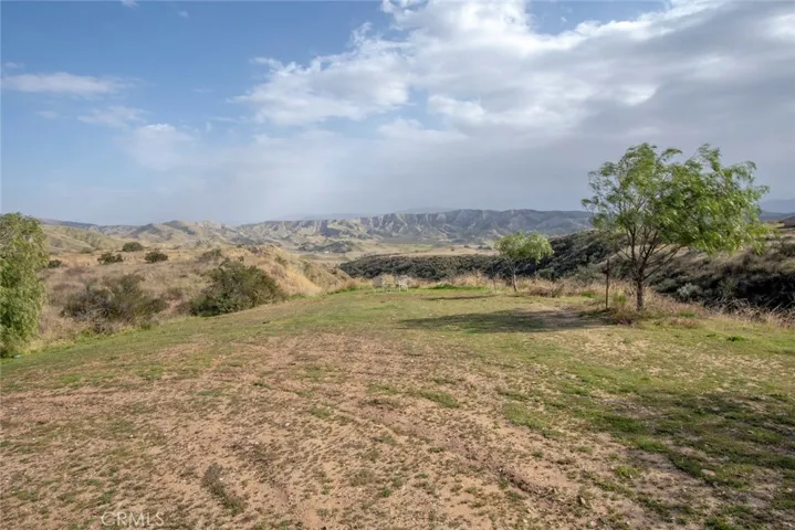 29951 Bouquet Canyon Road, Saugus, California 91390