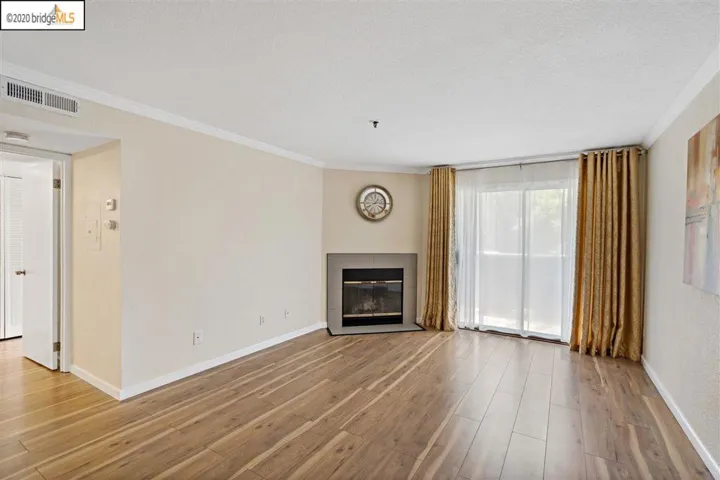 1019 Dornajo Way 130, Sacramento, California 95825