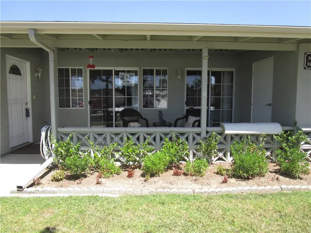 1651 Tam O’shanter Rd., Seal Beach, California 90740