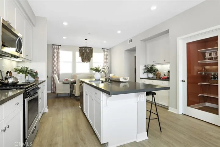 12740 Watt Lane C, Sylmar, California 91342