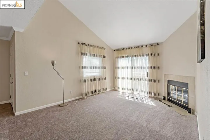 1019 Dornajo Way 210, Sacramento, California 95825