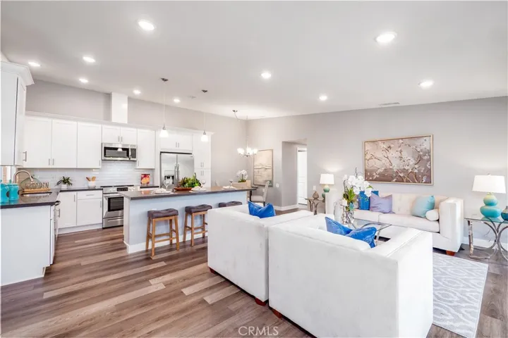 1 Via Castilla U, Laguna Woods, California 92637
