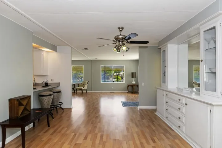 009_Family Room