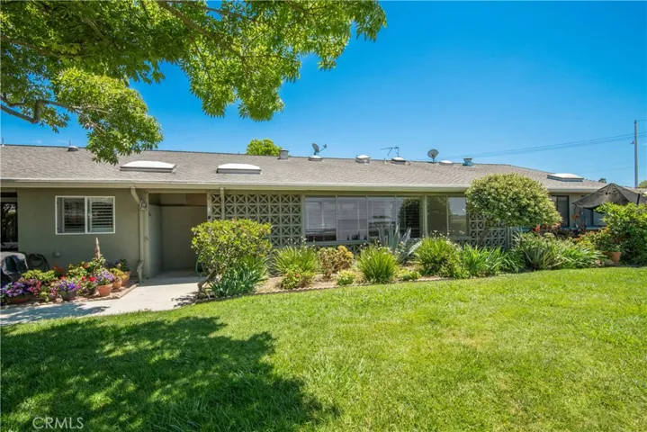 1382 El Dorado Drive 10b, Seal Beach, California 90740
