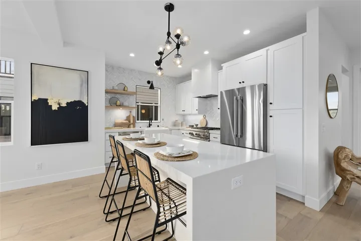 446 Tamarack Ave, Carlsbad, California 92008