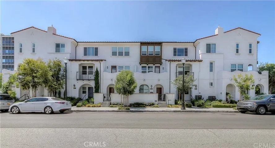 11011 La Reina Avenue, Downey, California 90241