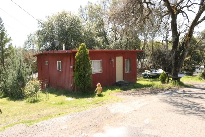 3105 Gardner Road, Nice, California 95464