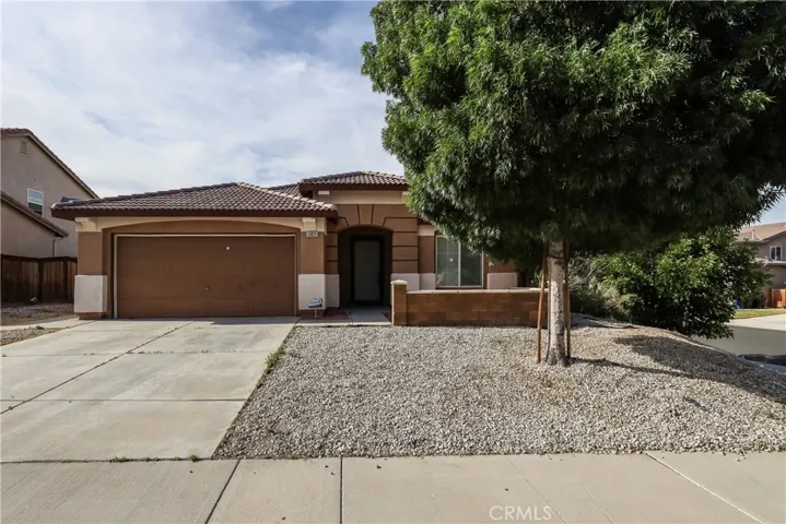 13820 Feller Ln, Victorville, California 92394
