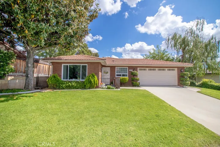 35053 Persimmon Avenue, Yucaipa, California 93399
