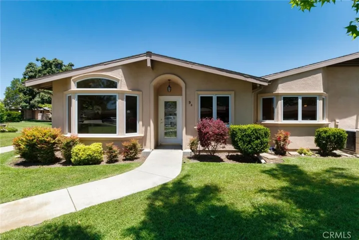 13320 Del Monte M15-9-d, Seal Beach, California 90740