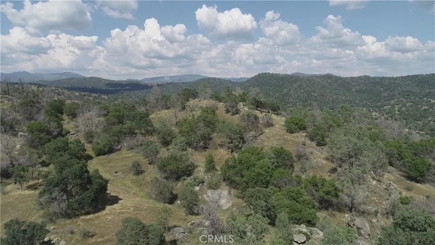 35 Hidden Valley, Mariposa, California 95338