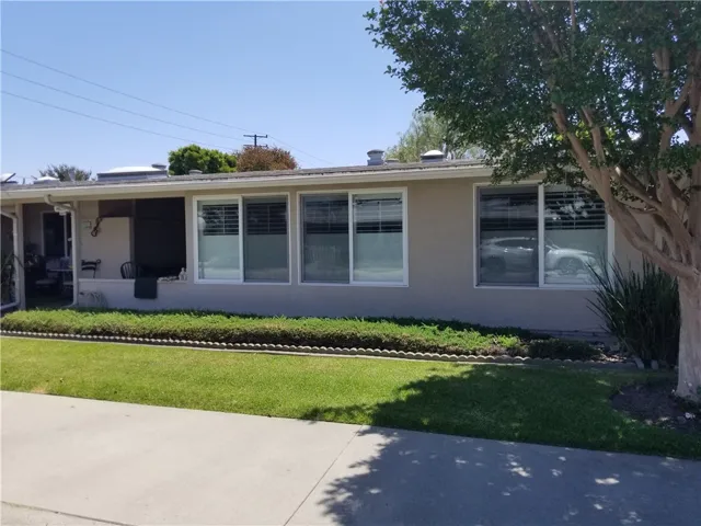 1860 Sunningdale Road, Seal Beach, California 90740