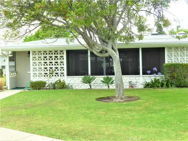 1543 Merion Way M2. 45f, Seal Beach, California 90740