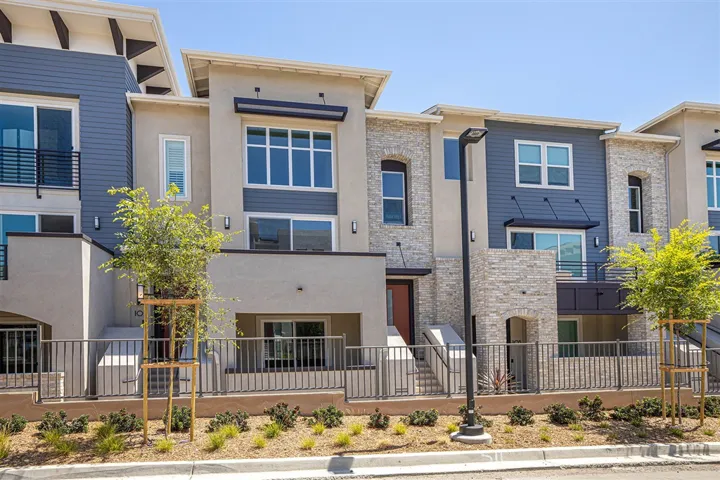 6100 Colt Place 104, Carlsbad, California 92009
