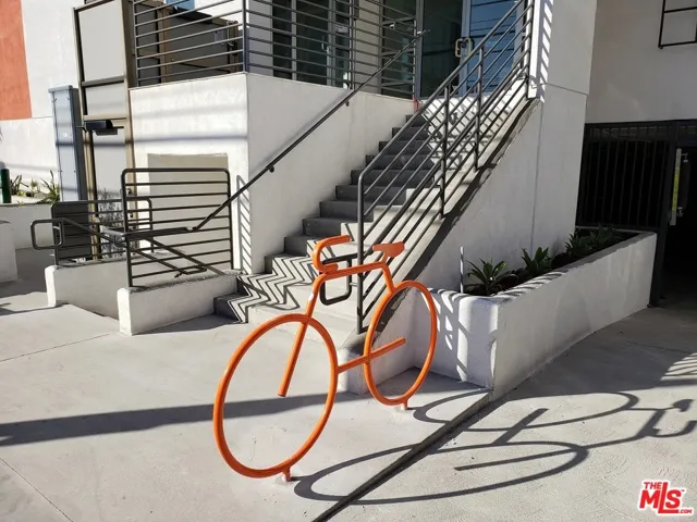 2701 James M Wood Boulevard 206, Los Angeles, California 90006