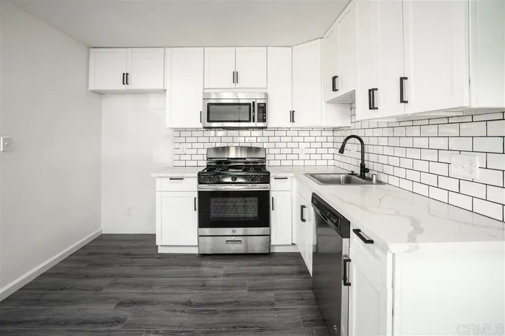 4400 Stonehedge Way, Sacramento, California 95823