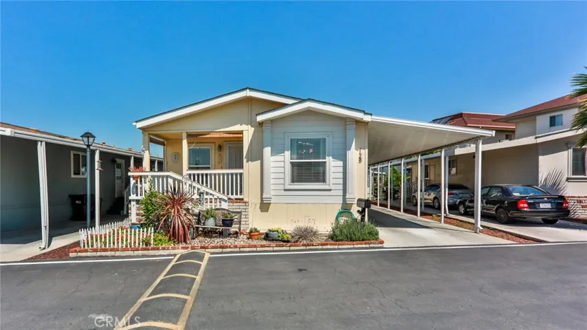 3667 Valley 128, Pomona, California 91768