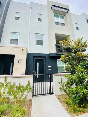 2254 Synergy, Irvine, California 92614