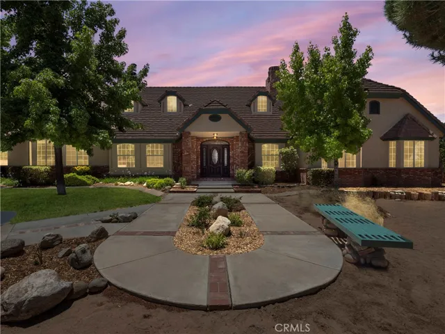 2046 West Ave. O-4, Palmdale, California 93551