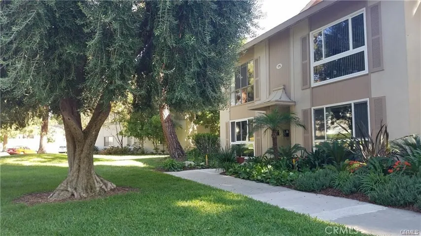 175 Avenida Majorca N, Laguna Woods, California 92637