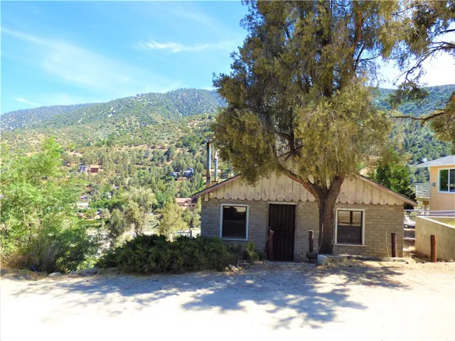 4124 Elliot, Frazier Park, California 93225