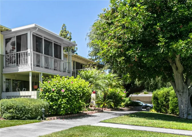 15 Via Castilla P, Laguna Woods, California 92637