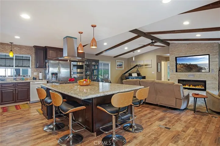 19009 S Laurel Park Rd 475, Rancho Dominguez, California 90220